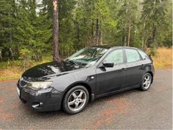 Svart Begagnad 2008 Subaru Impreza Sedan | 39 000 kr (Bra pris)