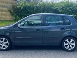 Grå Begagnad 2008 VW Polo Comfortline Halvkombi | 25 500 kr (Lite dyr)
