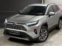 Silver Begagnad 2024 Toyota RAV4 Hybrid Executive SUV | 469 800 kr (Marknadspris)