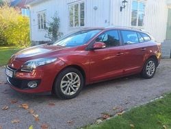Röd Begagnad 2013 Renault Mégane GrandTour Kombi | 55 000 kr (Marknadspris)