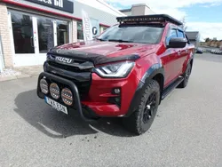 Röd Begagnad 2023 Isuzu D-Max Pickup | 849 900 kr