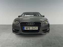 Grå Begagnad 2014 Audi A3 Sportback Halvkombi | 129 900 kr