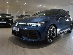 Blå Ny 2024 VW Golf VIII R-line Kombi | 344 500 kr (Dyr)