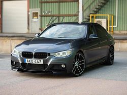 Grå Begagnad 2013 BMW 320 M Sport Sedan | 149 500 kr (Marknadspris)