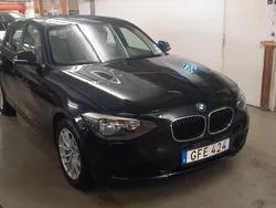 Svart Begagnad 2012 BMW 116 Halvkombi | 99 900 kr (Marknadspris)