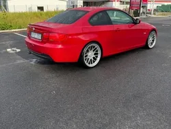 Röd Begagnad 2010 BMW 320 Comfort Edition Sportkupé | 110 000 kr (Lite dyr)