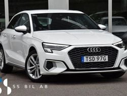 Vit Begagnad 2020 Audi A3 Sportback Sport Halvkombi | 214 900 kr (Marknadspris)