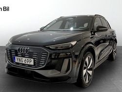 Grå (manhattangrå metallic) Begagnad 2025 Audi Q6 e-tron Performance SUV | 779 000 kr (Bra pris)
