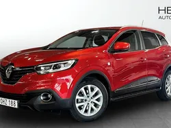 Röd (red) Begagnad 2017 Renault Kadjar SUV | 159 800 kr (Marknadspris)