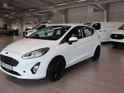 Vit Begagnad 2020 Ford Fiesta Titanium Halvkombi | 144 800 kr (Marknadspris)