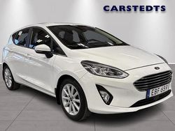 Vit Begagnad 2018 Ford Fiesta Titanium Halvkombi | 119 900 kr (Lite dyr)