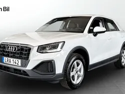 Vit Begagnad 2023 Audi Q2 Proline SUV | 229 000 kr (Marknadspris)