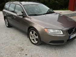 Grå Begagnad 2008 Volvo V70 Kinetic Kombi | 35 000 kr (Bra pris)