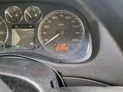 Begagnad 2006 Peugeot 307 Halvkombi | 20 000 kr (Marknadspris)