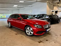 Röd Begagnad 2017 Mercedes E220 Avantgarde Kombi | 259 000 kr (Bra pris)