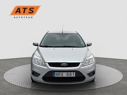 Grå Begagnad 2009 Ford Focus Trend Halvkombi | 54 900 kr (Lite dyr)