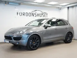 Grå Begagnad 2014 Porsche Cayenne S SUV | 269 000 kr