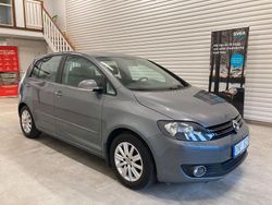 Grå Begagnad 2010 VW Golf Plus Cross Minibuss | 49 900 kr (Marknadspris)