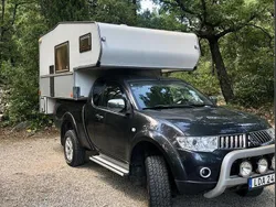 Grå Begagnad 2011 Mitsubishi L200 Pickup | 255 000 kr