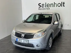 Silver Begagnad 2009 Dacia Sandero Halvkombi | 22 900 kr