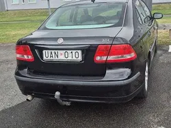 Svart Begagnad 2003 Saab 9-3 Vector Sedan | 15 000 kr (Dyr)