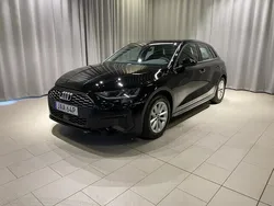 Brilliantsvart Begagnad 2022 Audi A3 Proline | 235 000 kr (Marknadspris)