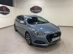 Ljusblå (lblå) Begagnad 2015 Hyundai i40 Comfort Kombi | 119 000 kr (Marknadspris)