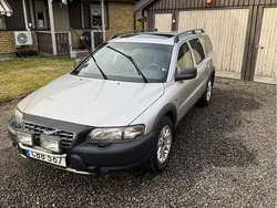 Silver Begagnad 2004 Volvo XC70 SUV | 32 000 kr (Marknadspris)
