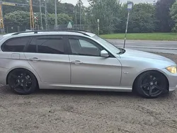 Silver Begagnad 2009 BMW 320 Kombi | 58 000 kr (Marknadspris)