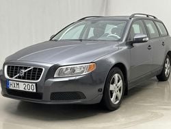 Grå Begagnad 2009 Volvo V70 Kinetic Kombi | 29 000 kr