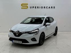 Vit Begagnad 2022 Renault Clio V SE Halvkombi | 124 900 kr (Marknadspris)