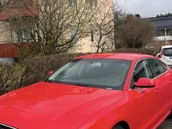 Röd Begagnad 2013 Audi A5 Sportback Comfort Halvkombi | 159 000 kr (Marknadspris)