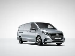 Silver (hightechsilver metallic) Ny 2025 Mercedes Vito Minibuss | 699 000 kr (Marknadspris)