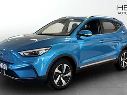 Blå (blue) Begagnad 2022 MG ZS Luxury Sedan | 269 900 kr (Superpris)
