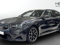 Grå (grey) Begagnad 2025 BMW M5 Comfort Edition Kombi | 1 549 000 kr