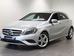 Silver (silver metallic) Begagnad 2014 Mercedes A180 Urban Halvkombi | 139 000 kr (Lite dyr)