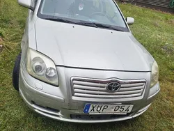 Silver Begagnad 2006 Toyota Avensis Kombi | 24 800 kr (Bra pris)