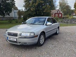 Grå Begagnad 2001 Volvo S80 Sedan | 21 000 kr (Marknadspris)