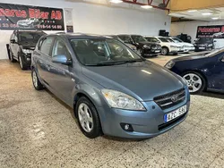 Blå Begagnad 2006 Kia Ceed EX Halvkombi | 39 900 kr (Marknadspris)