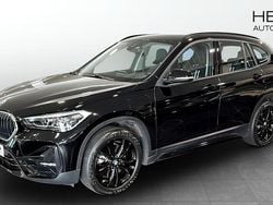 Svart Begagnad 2020 BMW X1 Sport Line SUV | 279 000 kr (Marknadspris)