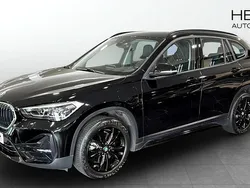 Svart Begagnad 2020 BMW X1 Sport Line SUV | 279 000 kr (Marknadspris)