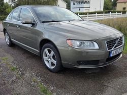 Grön Begagnad 2009 Volvo S80 Summum Sedan | 30 000 kr (Superpris)