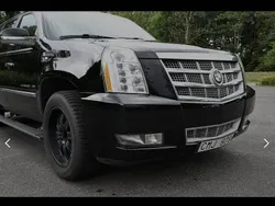 Svart Begagnad 2010 Cadillac Escalade SUV | 200 000 kr
