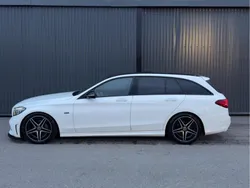 Vit Begagnad 2020 Mercedes C300e AMG line Kombi | 249 000 kr