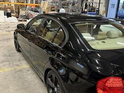 Svart Begagnad 2011 BMW 320 Comfort Edition Sedan | 75 000 kr (Marknadspris)