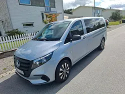 Silver (silvermet) Begagnad 2025 Mercedes Vito Minibuss | 695 000 kr
