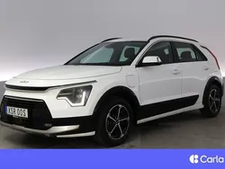 Vit Begagnad 2022 Kia Niro SUV | 322 900 kr (Bra pris)