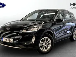Svart (black) Begagnad 2022 Ford Kuga Titanium SUV | 289 900 kr (Lite dyr)