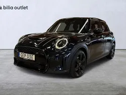 Svart Begagnad 2021 Mini Cooper S Halvkombi | 254 900 kr (Lite dyr)