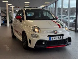 Vit Begagnad 2018 Abarth 595 Halvkombi | 169 900 kr (Marknadspris)